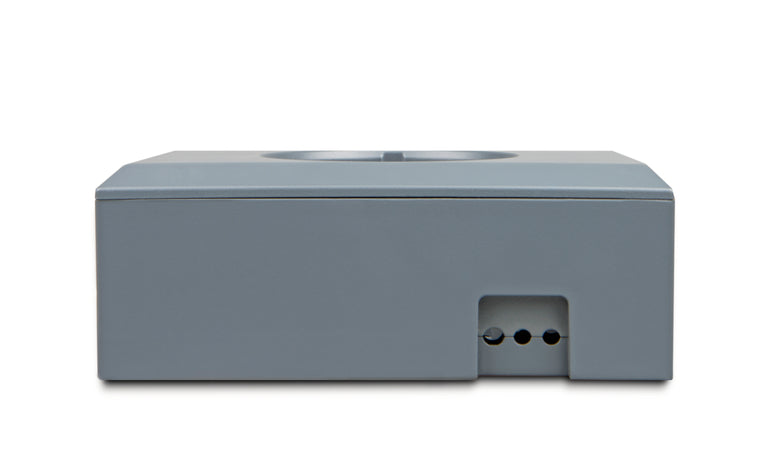 WALL MOUNTED ENCLOSURE FOR BMV OR MPPT CONTROL