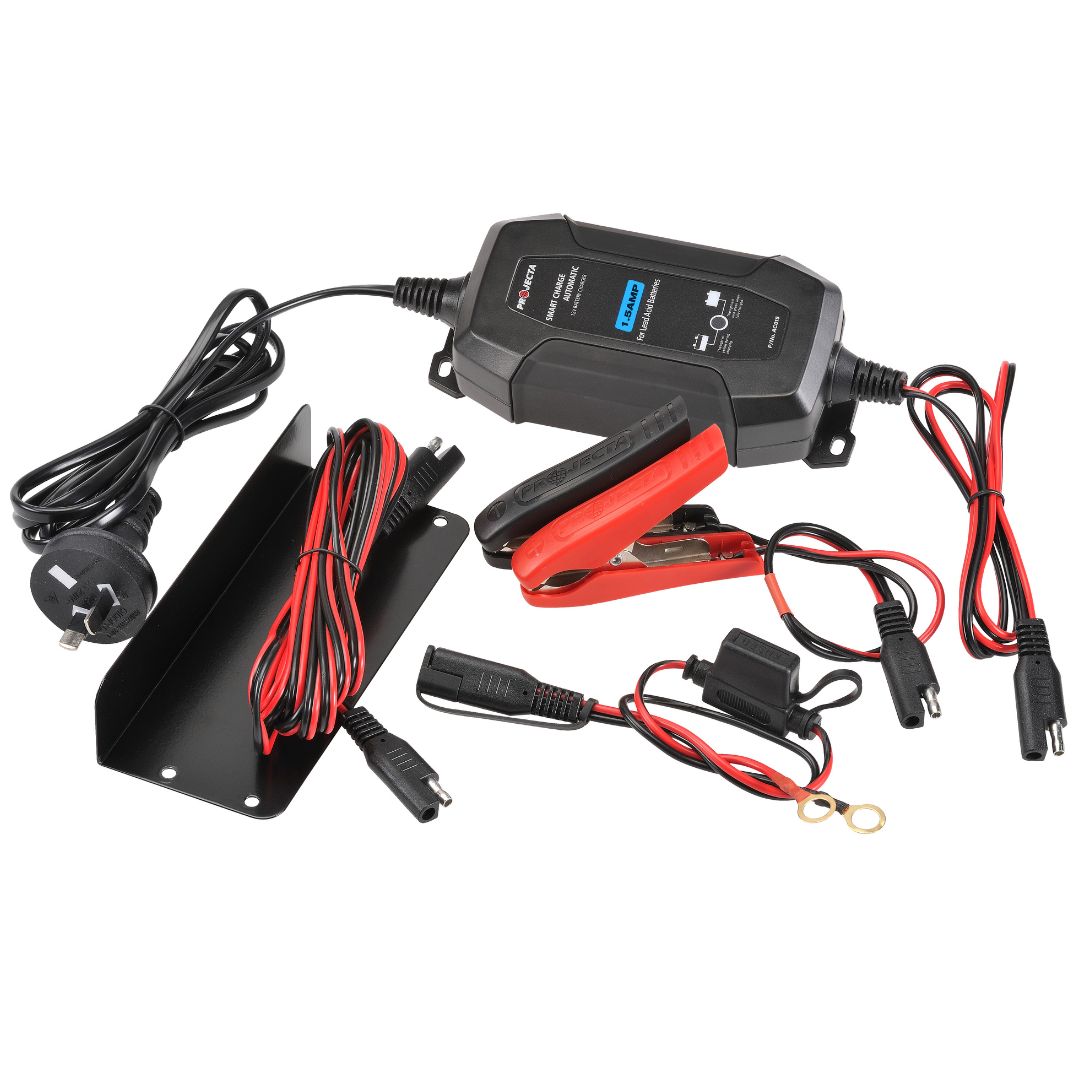 12V 1.5A 4 STAGE CHARGE & MAINTAIN BATTERY CHARGER