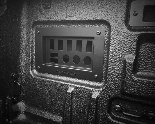 FORD RANGER (JULY 2022 ON)/VW AMAROK (2023) ACCESSORY PANELS