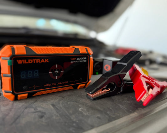 JUMPSTARTER S2000A 17KMAH H/D CASE 500L TORCH