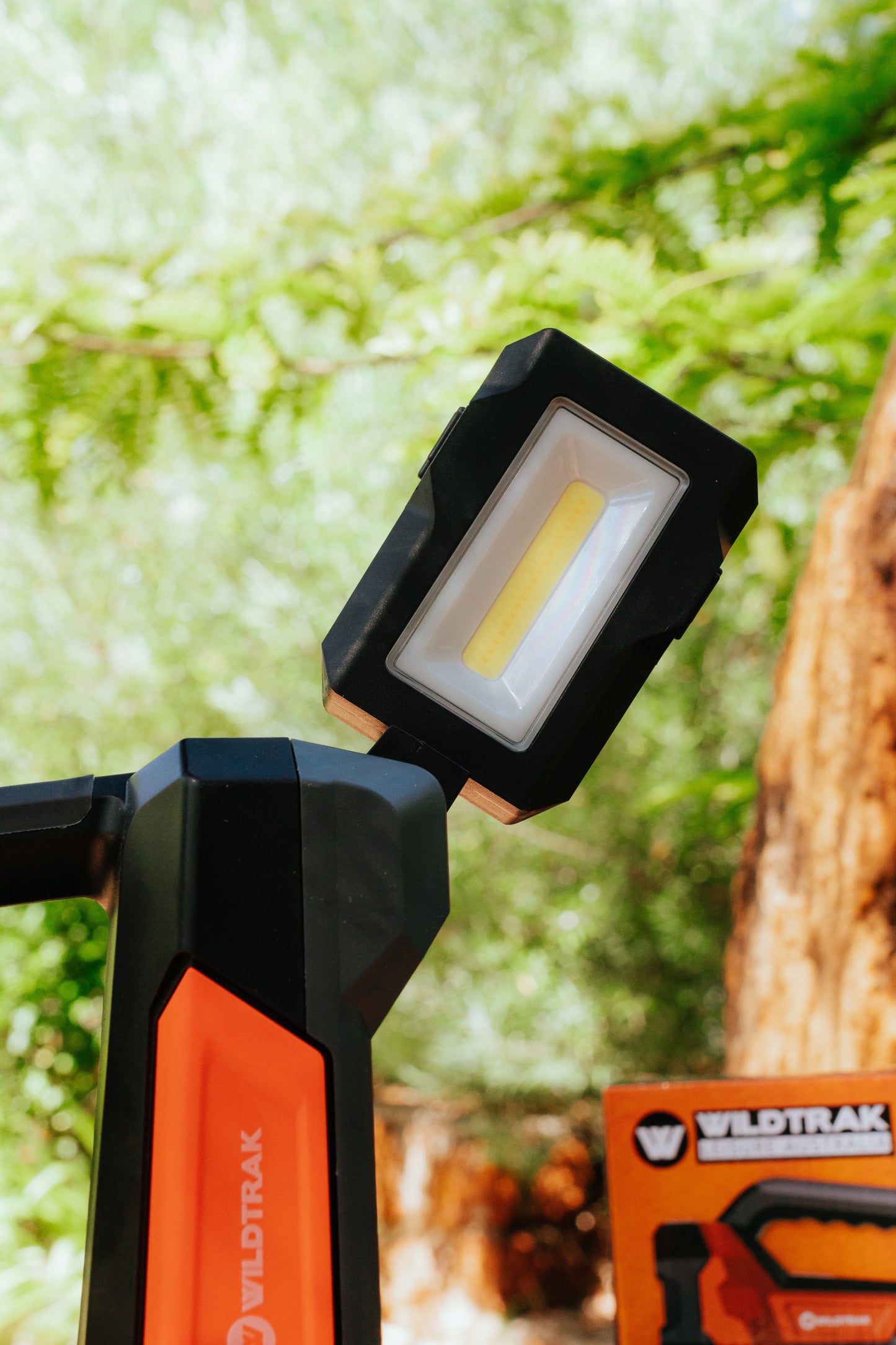 SPOTLIGHT 1000 8AH FLEXI LIGHT RECHARGEABLE 21.3X13.2X10.6CM