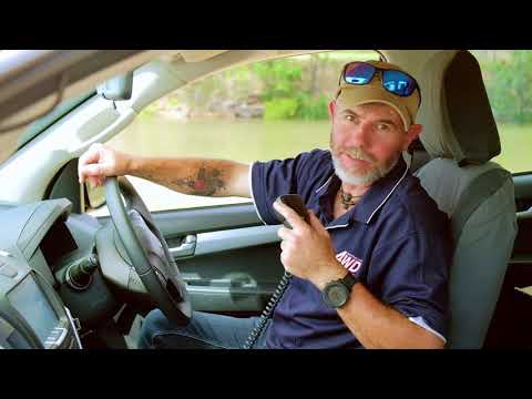 UHF028 COMPACT 5 WATT UHF CB RADIO