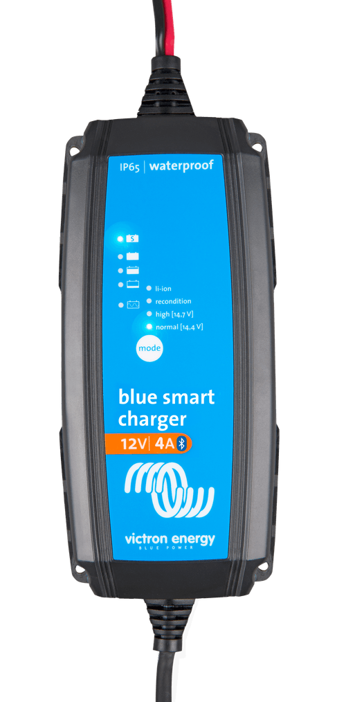 BLUE SMART IP65 12V 4A BATTERY CHARGER