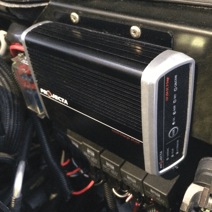 DEEP CYCLE 45A 3 STAGE DC-DC BATTERY CHARGER
