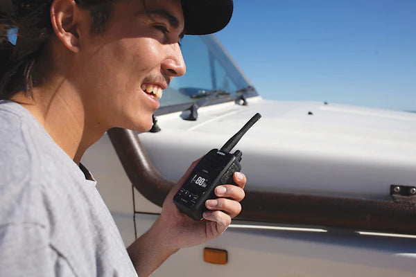 XTRAK 50 Smart 5W UHF Handheld Radio | OLED & Instant Replay